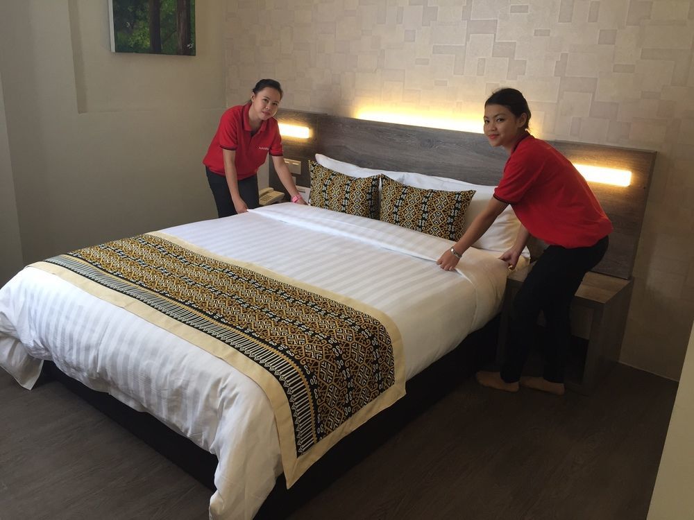 Ajang Hotel Мири Экстерьер фото